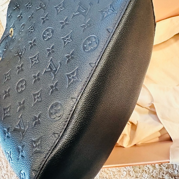 SOLD!!! SOLD!!!  LOUIS VUITTON NEONOE EMPREINTE LEATHER AUTHENTIC - Picture 11 of 13